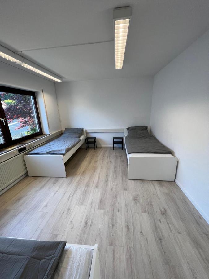 Olymp Wettenberg - Monteurzimmer Launsbach Bagian luar foto