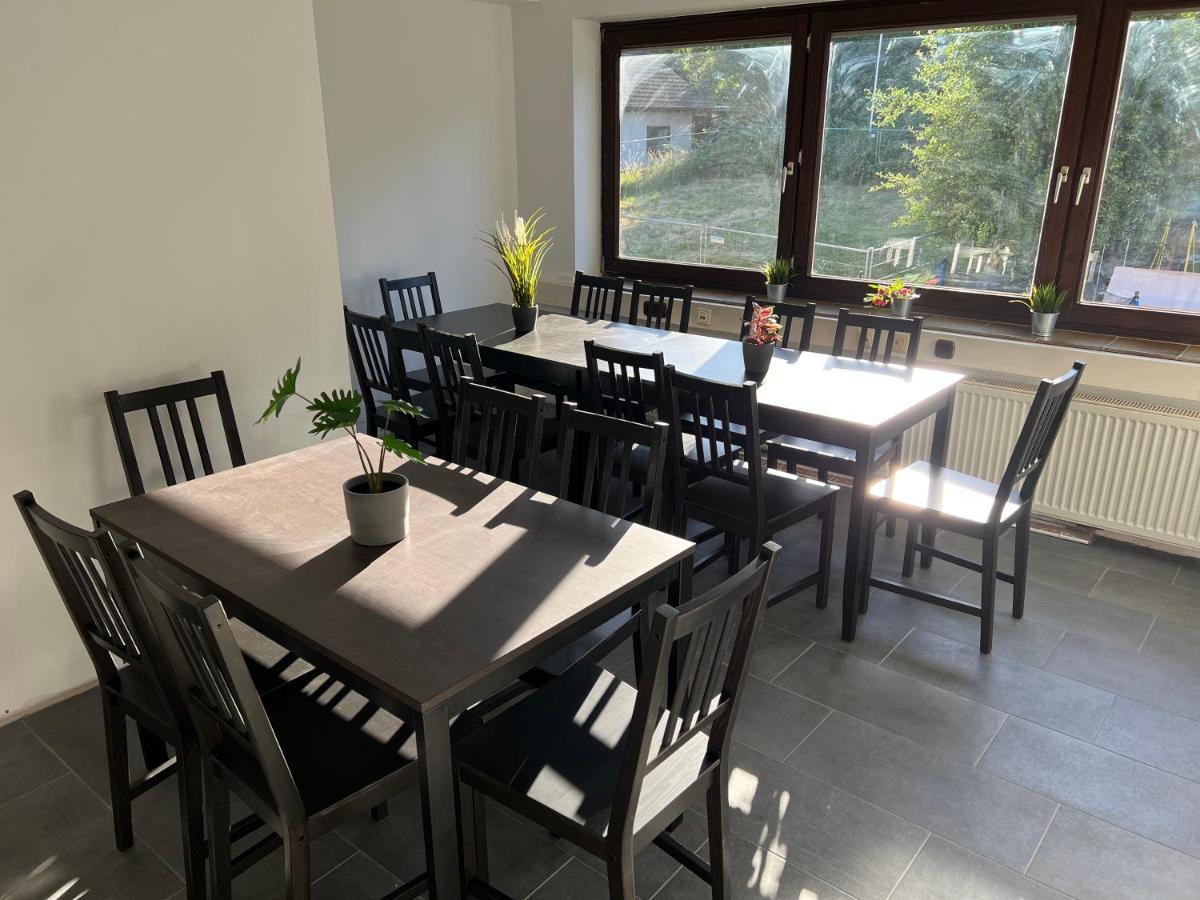 Olymp Wettenberg - Monteurzimmer Launsbach Bagian luar foto