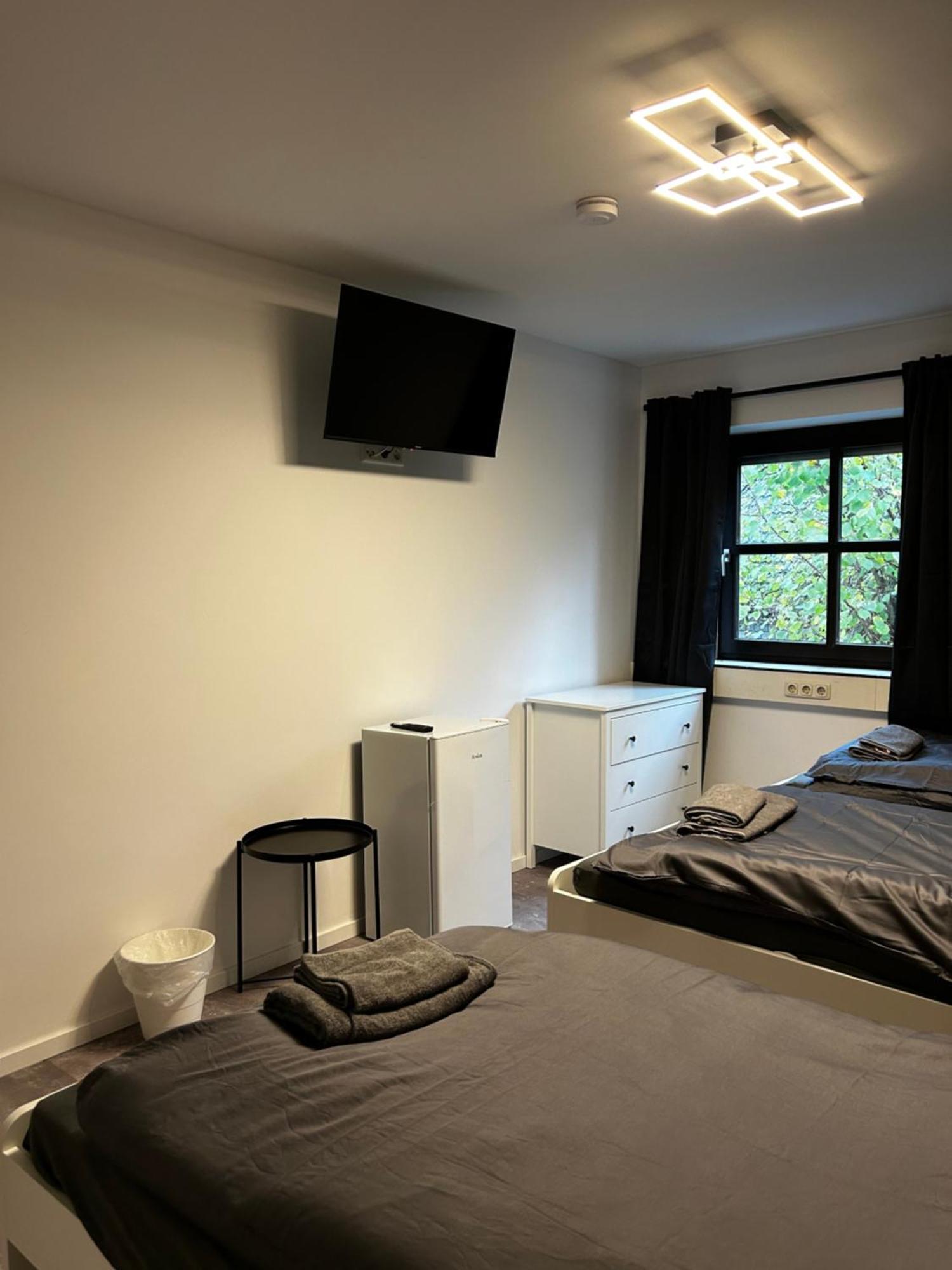 Olymp Wettenberg - Monteurzimmer Launsbach Bagian luar foto